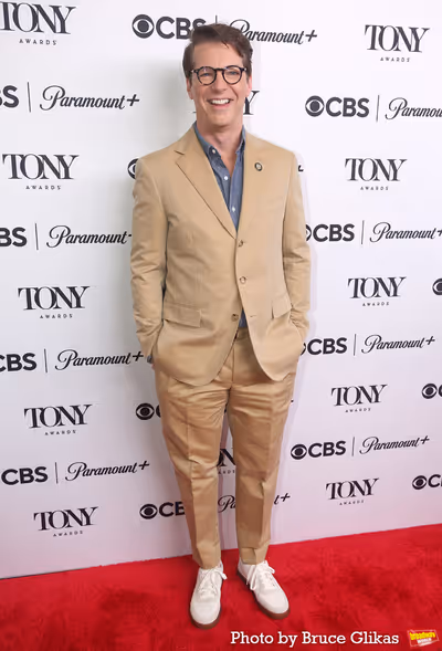 Sean Hayes  Photo