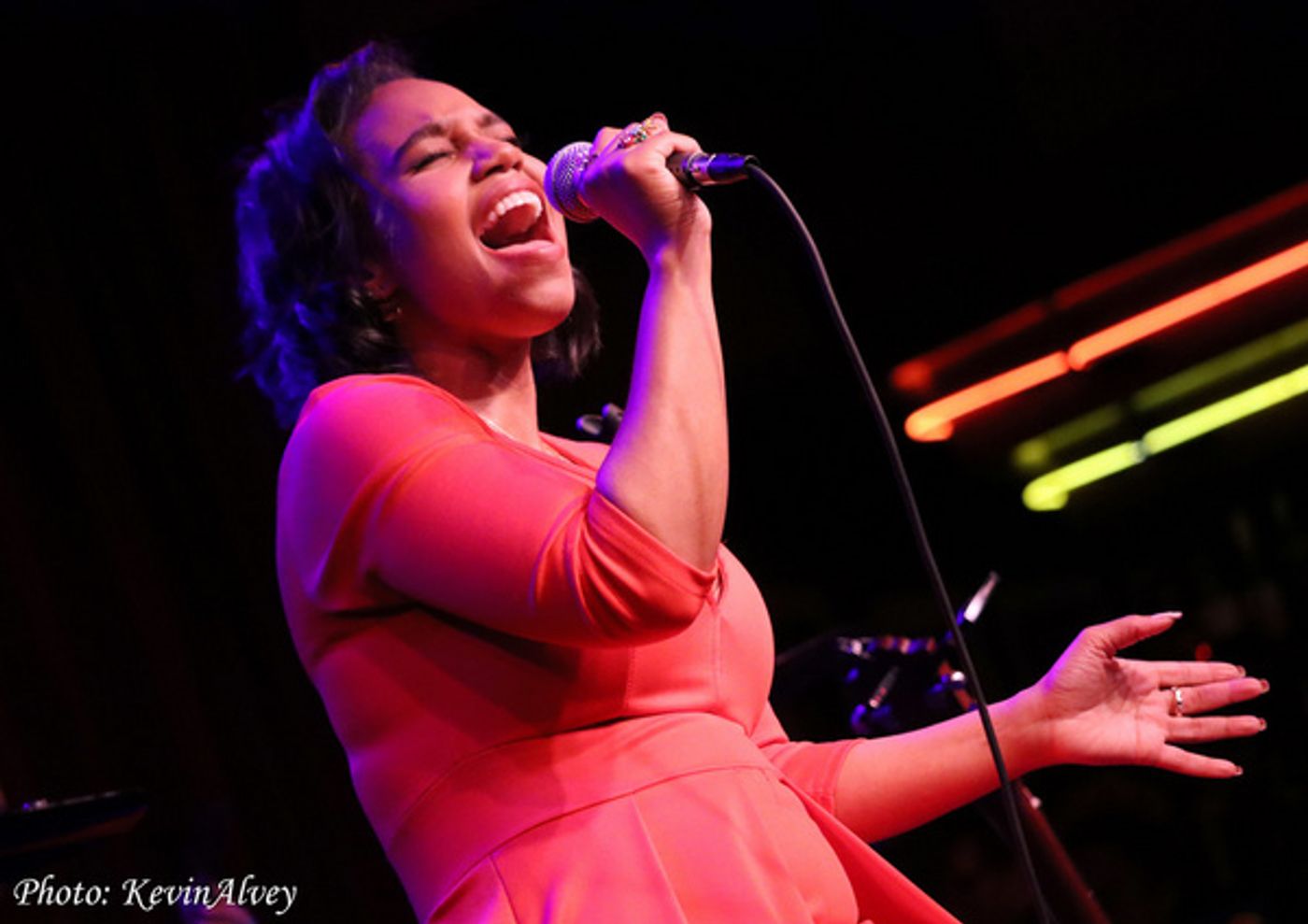 Photos: WICKED Star Brittney Johnson Debuts Her Nightclub Act At Birdland Jazz  Image