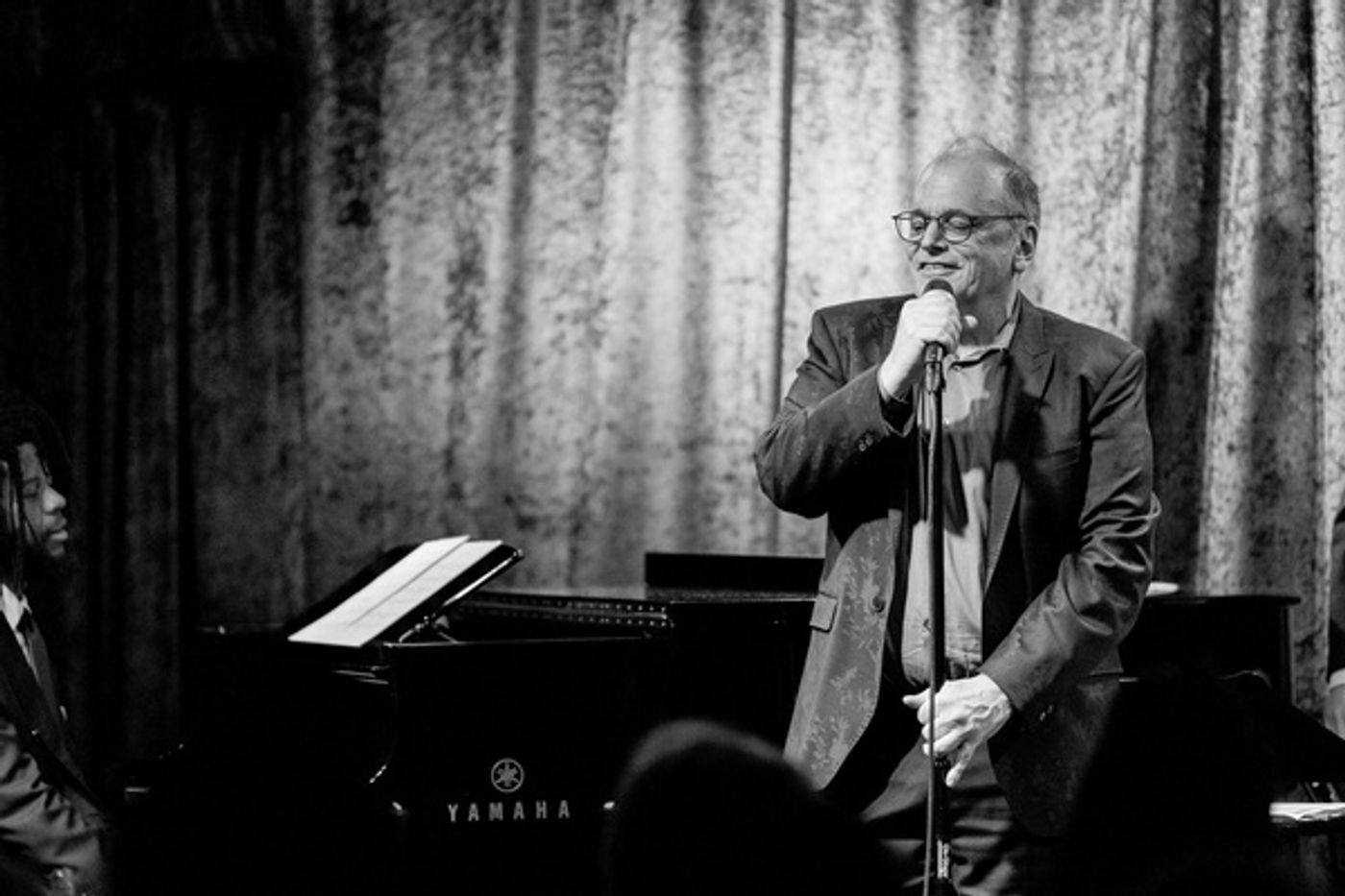 Photos: Vocalist John Minnock Fills Birdland Theater Photos: Vocalist John Minnock Fills Birdland Theater Image