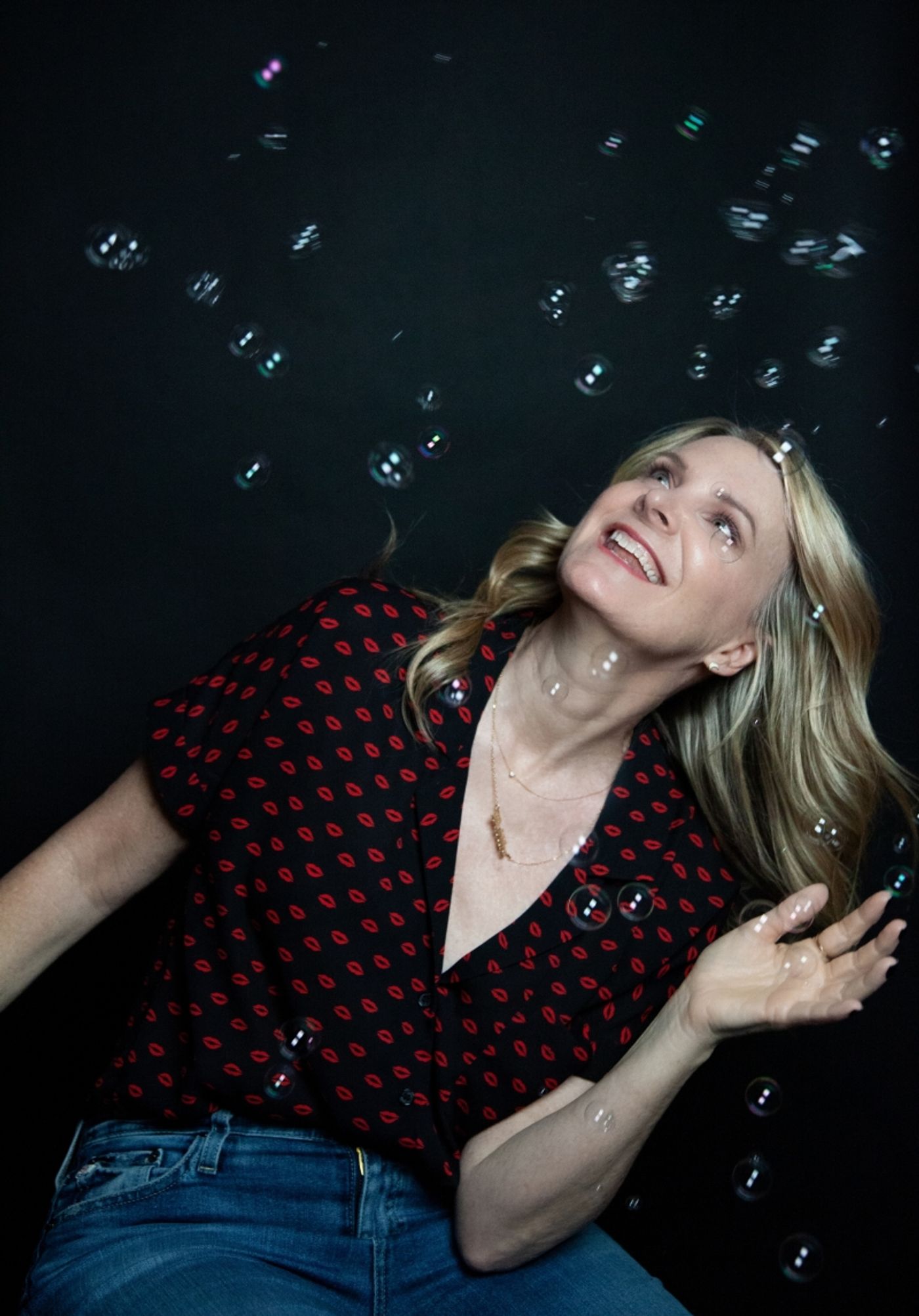 Interview: Jessica Hendy of WALKING WITH BUBBLES at AMT Theater  Image