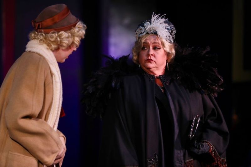 Review: AGATHA CHRISTIE'S MURDER ON THE ORIENT EXPRESS at Murry's Dinner Playhouse  Image