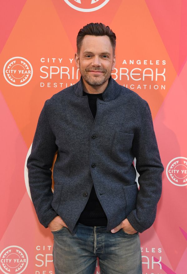 Joel McHale Photo