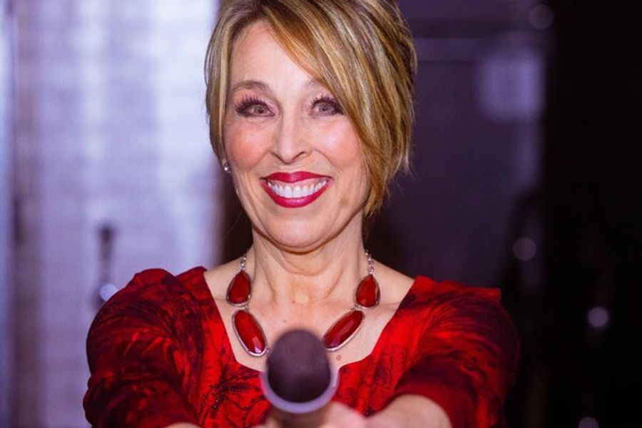Photos: Matt Baker Lenses The Latest LINEUP WITH SUSIE MOSHER At Birdland Theater Image