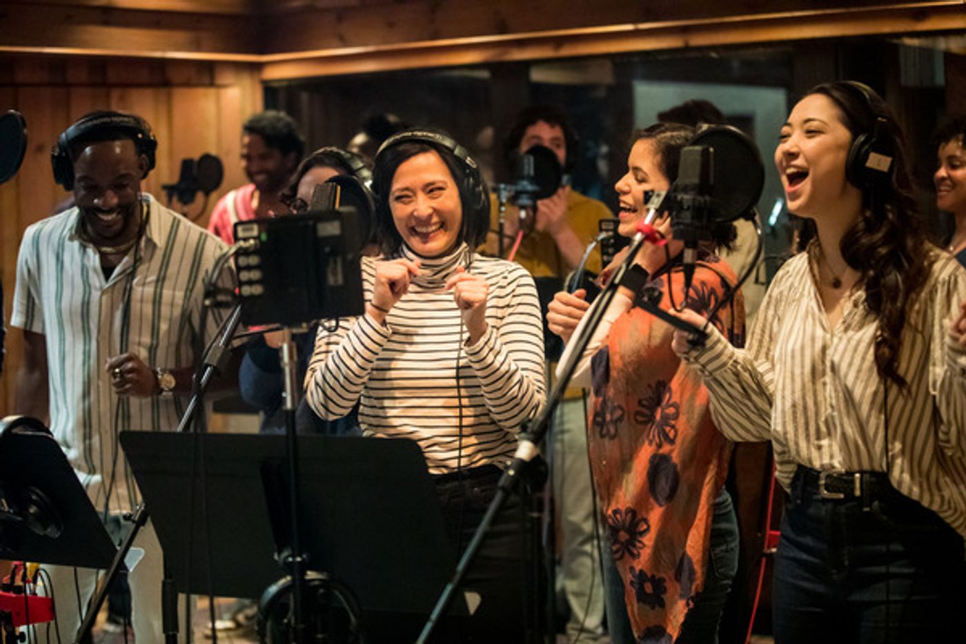 Photos: See Phillipa Soo, Andrew Burnap, Jordan Donica & More Recording the CAMELOT Cast Album  Image