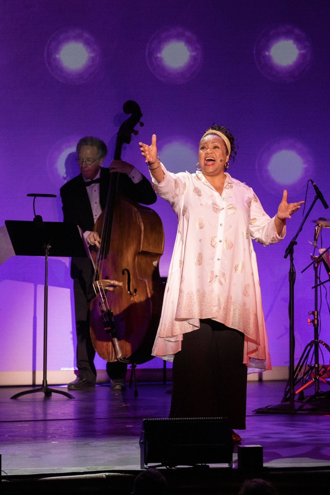 Photos: JUDY ON TV! at 92NY In A Richard Termine Photo Flash  Image