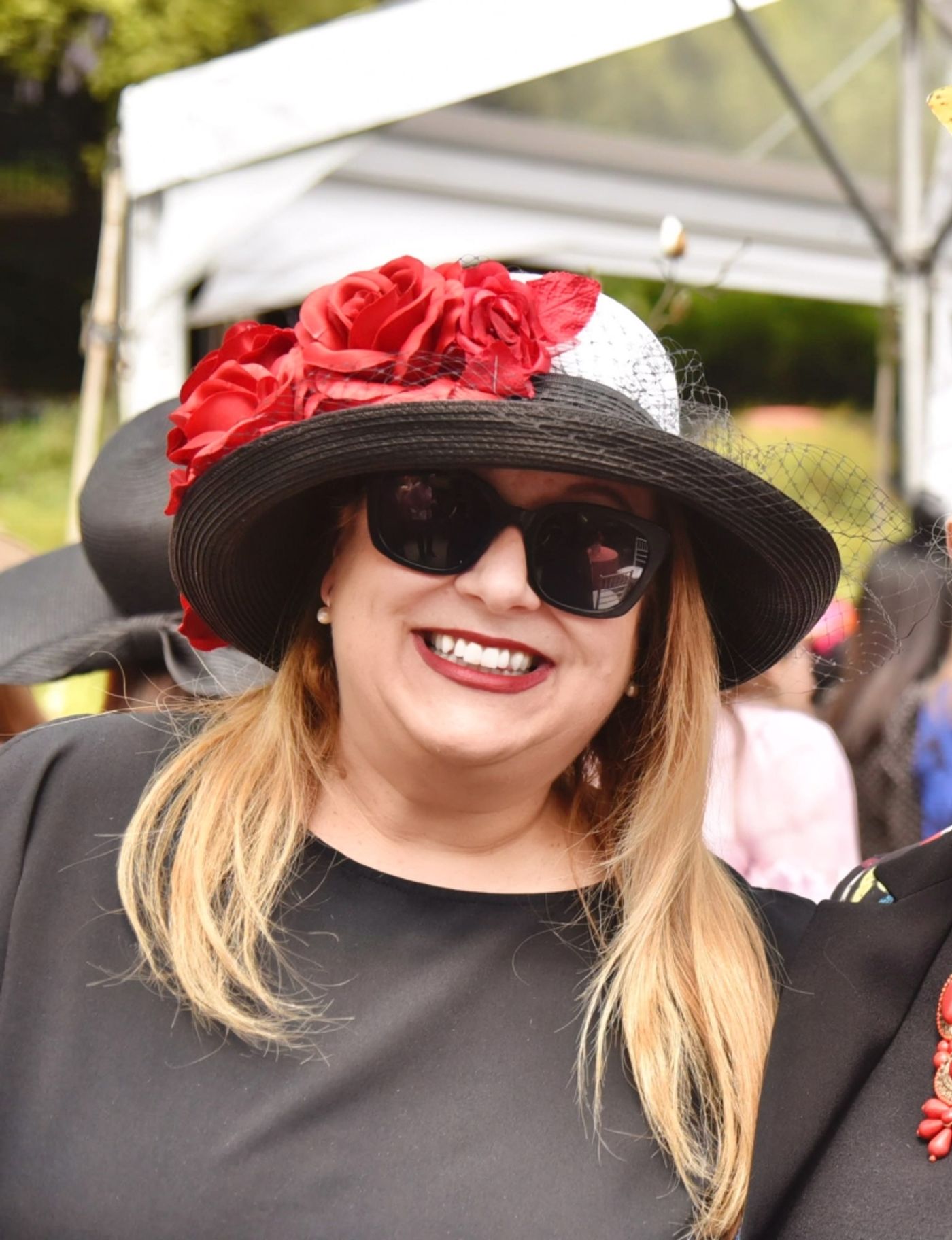 Photos: It's Raining Hats! The 41st Olmsted Luncheon Brings Broadway to the Park!  Image