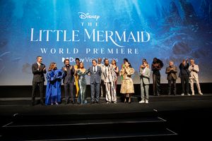 Jonah Hauer-King, Melissa McCarthy, Javier Bardem, Noma Dumezweni, Halle Bailey, Ron  Photo