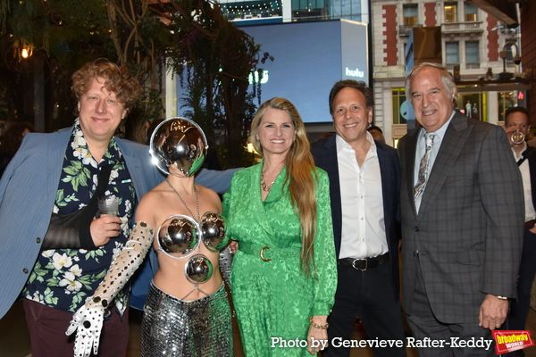 David Carl, Bonnie Comley, David Garfinkle, Stewart F. Lane and ChaShaMa Performer Photo