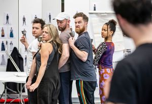 Sam Lupton, Emily Pollet, Gareth Kennerley, Jim Fish & Bessy Ewa @ BroadwayWorld Sam Lupton, Emily Pollet, Gareth Kennerley, Jim Fish & Bessy Ewa Photo