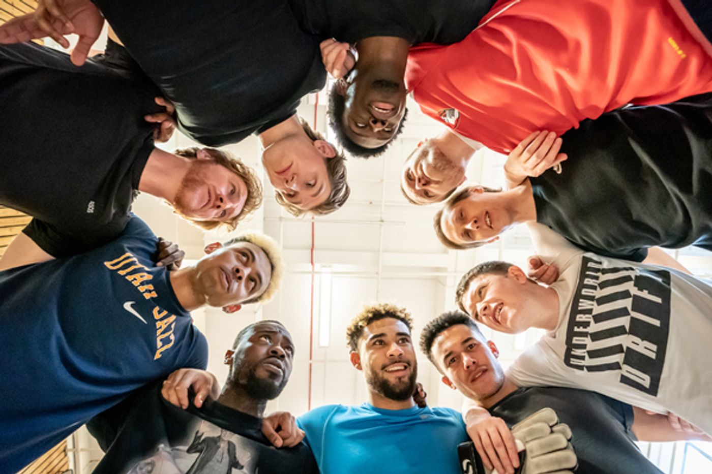 Photos: Full Cast Set for Joseph Fiennes-Led DEAR ENGLAND; Get a First Look Inside Rehearsals  Image