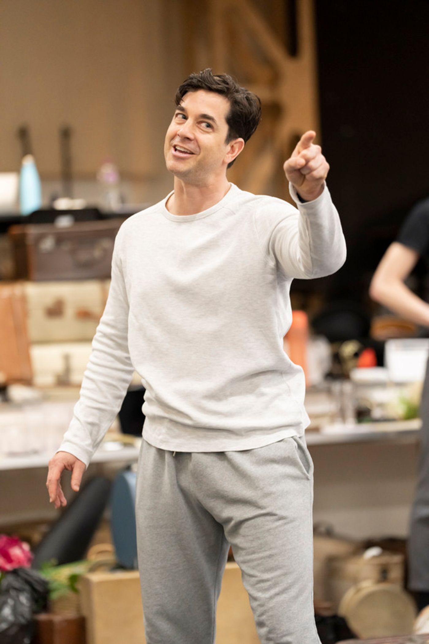 Photos: See Ruthie Henshall, Les Dennis & More in Rehearsals for 42 STREET  Image