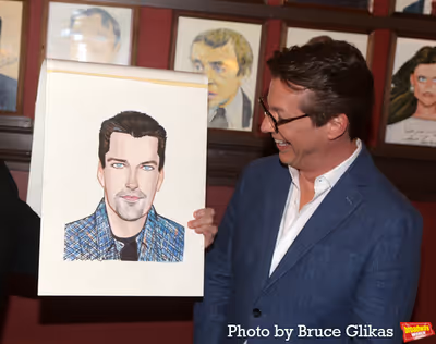Sean Hayes Photo