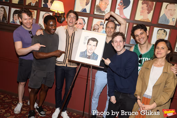 Max Roll, Marchánt Davis, John Zdrojeski, Peter Grosz, Alex Wyse, Sam Bell-Gurwitz a Photo