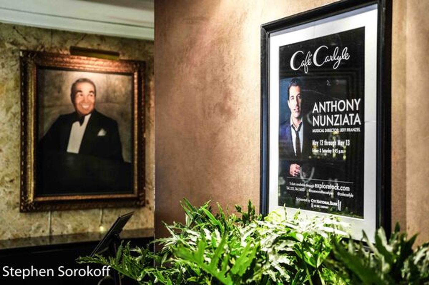 Photos: Anthony Nunziata Makes Cafe Carlyle Debut  Image