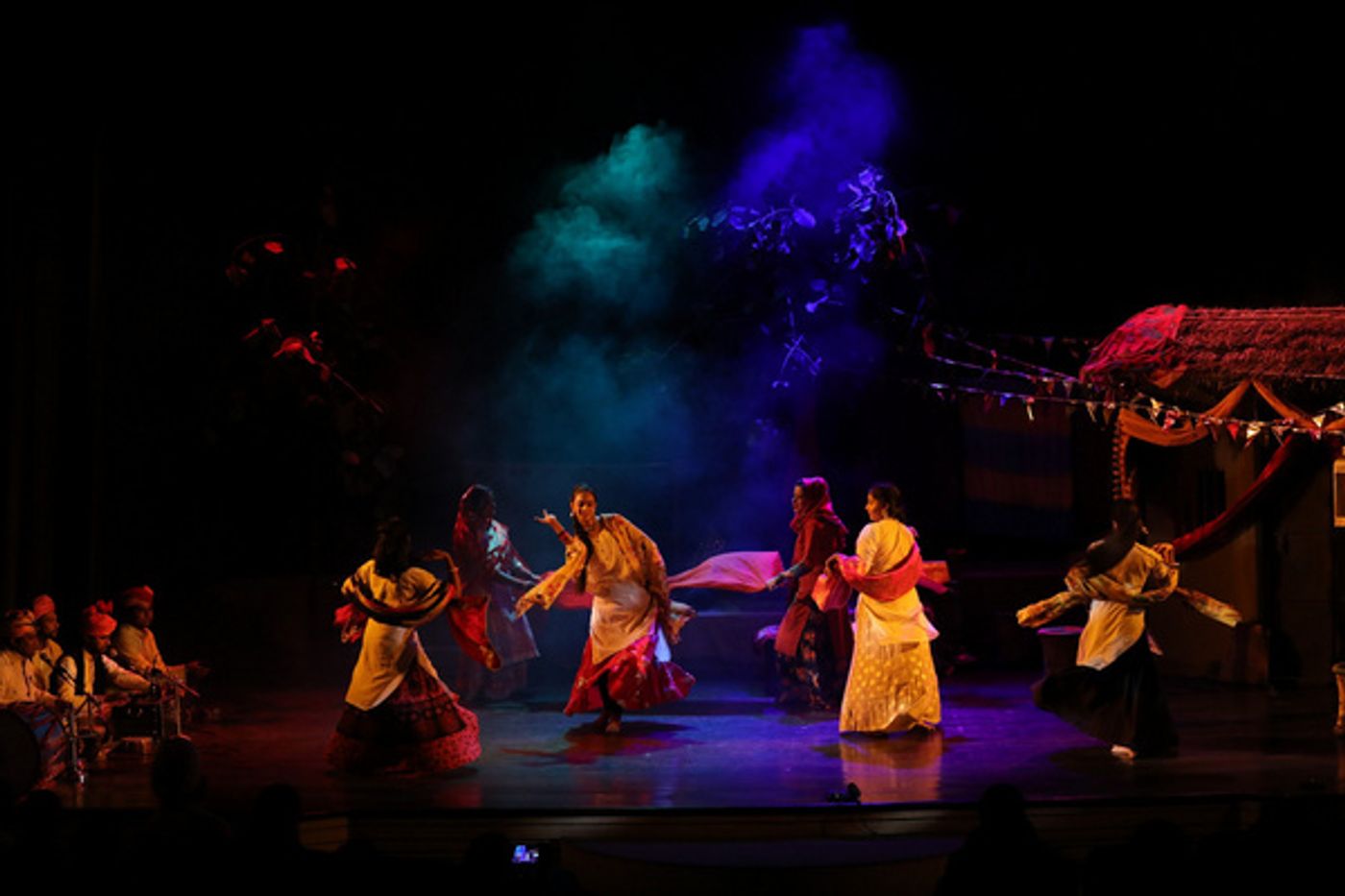 Photos: Rama Pandey's SULTANA Highlights Women's Struggles Photos: Rama Pandey's SULTANA Highlights Women's Struggles Image