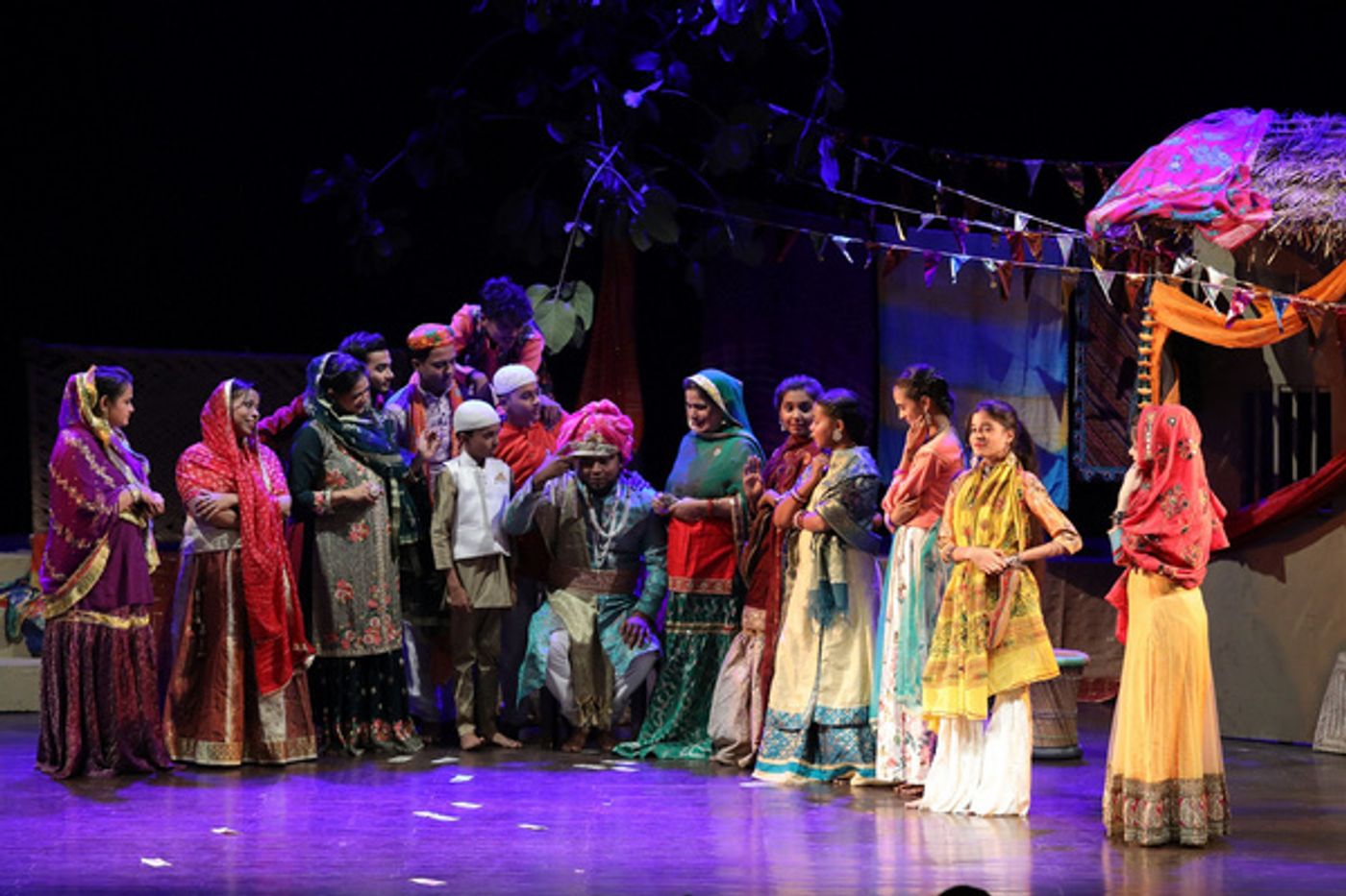 Photos: Rama Pandey's SULTANA Highlights Women's Struggles Photos: Rama Pandey's SULTANA Highlights Women's Struggles Image