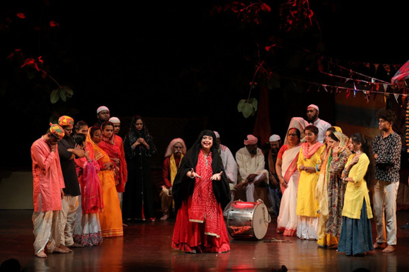 Photos: Rama Pandey's SULTANA Highlights Women's Struggles Photos: Rama Pandey's SULTANA Highlights Women's Struggles Image
