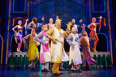James Monroe Iglehart and The Cast of Spamalot Photo