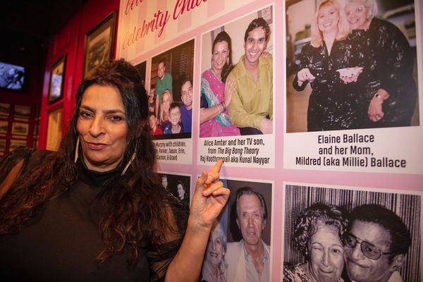 Photos: Go Inside The Hollywood Museum's Mother's Day Tribute to MOTION PICTURE MOTHERS  Image