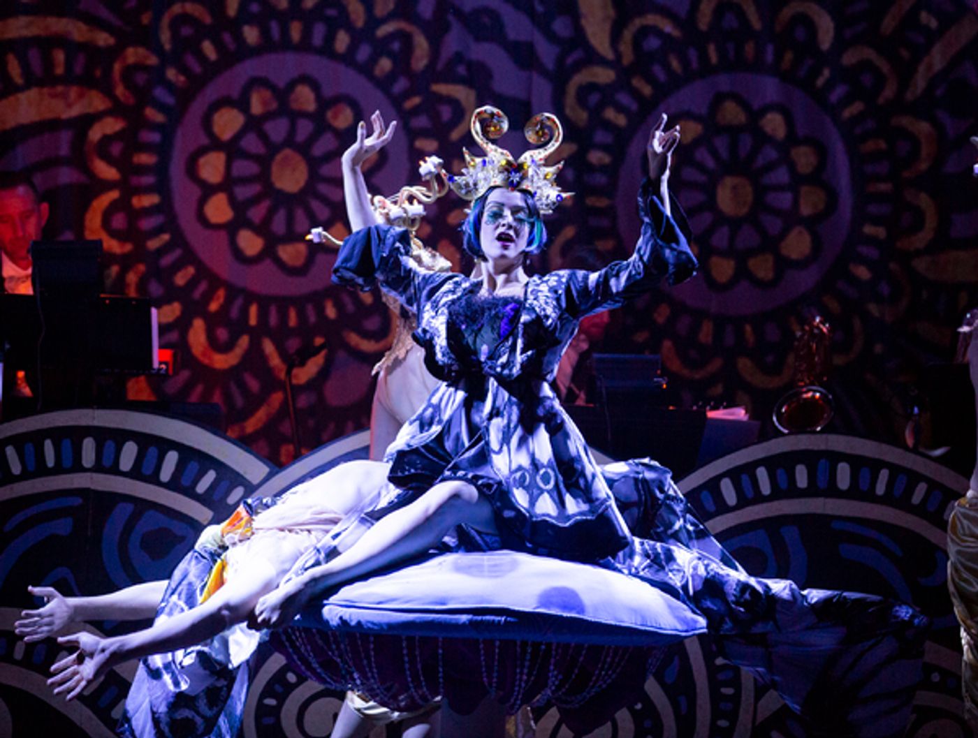 Photos: First Look at THROUGH THE LOOKING GLASS: THE BURLESQUE ALICE IN WONDERLAND Photos: First Look at THROUGH THE LOOKING GLASS: THE BURLESQUE ALICE IN WONDERLAND Image