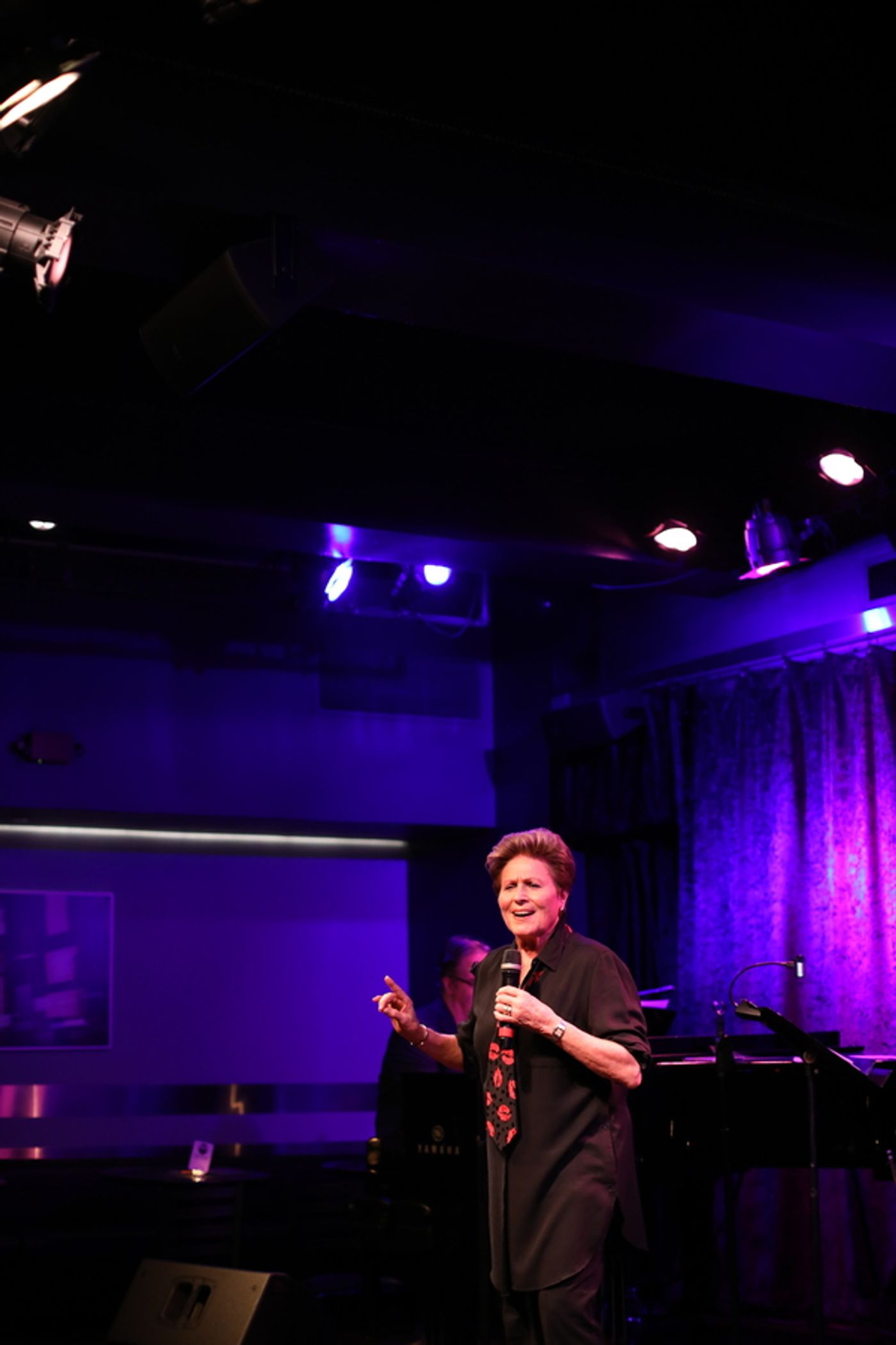 Photos: May 9th LINEUP WITH SUSIE MOSHER Full Of Female Fabulosity  Image