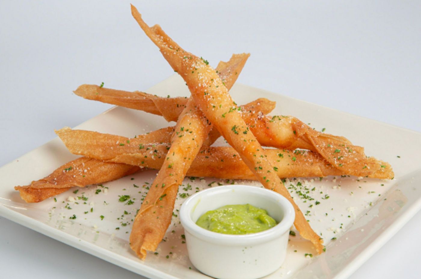 Review: GRAND LUX CAFE Debuts Delicious New Dishes Review: GRAND LUX CAFE Debuts Delicious New Dishes Image