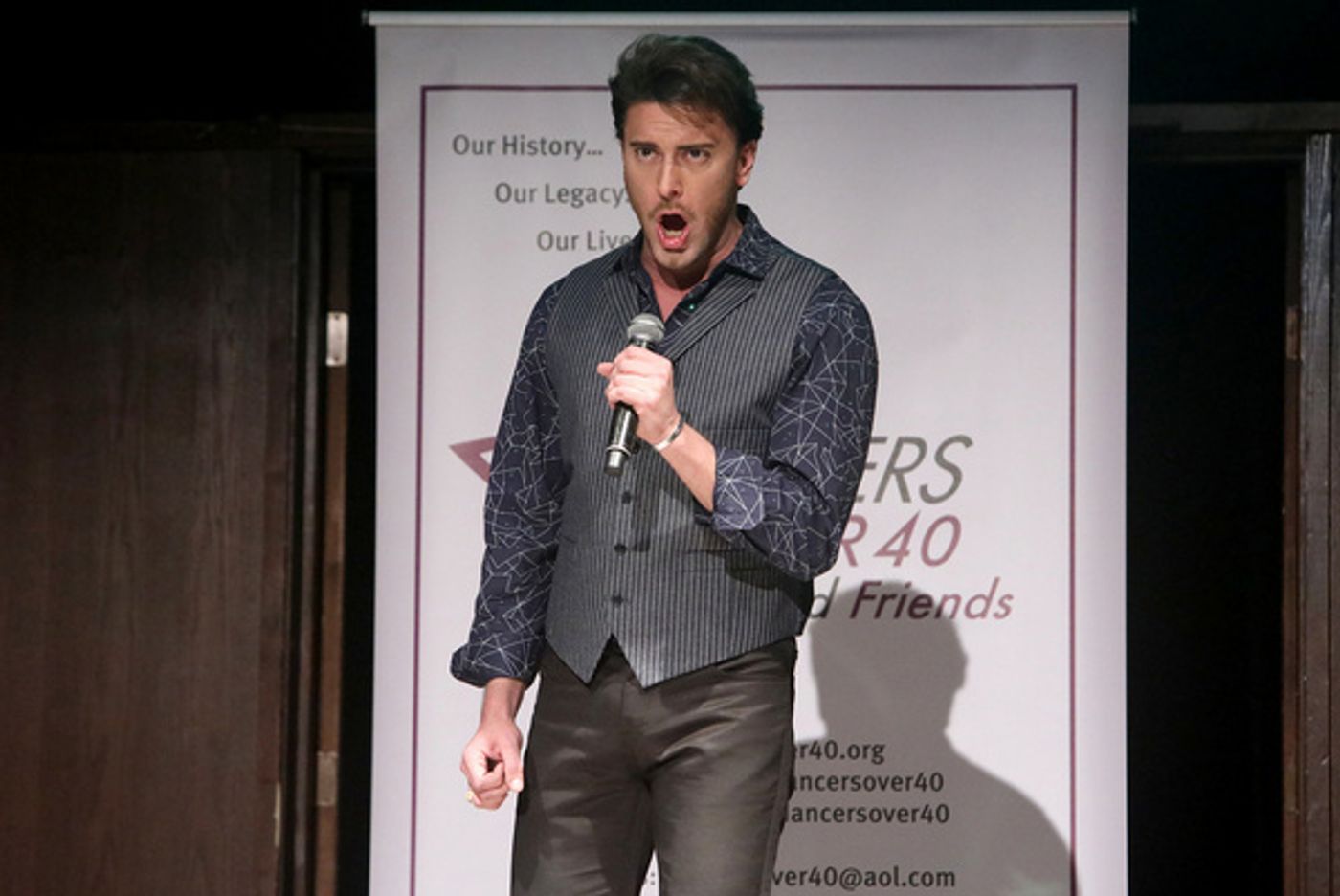 Photos: Go Inside EVERYTHING'S COMING UP DAME ANGELA at the Actors' Temple Theatre  Image