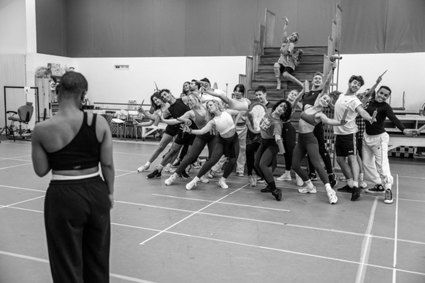 Photos: Inside Rehearsal For GREASE at the Dominion Theatre With Louise Redknapp and More  Image