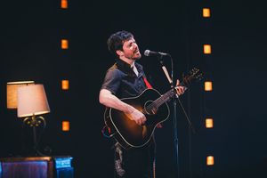 John Gallagher, Jr. Photo