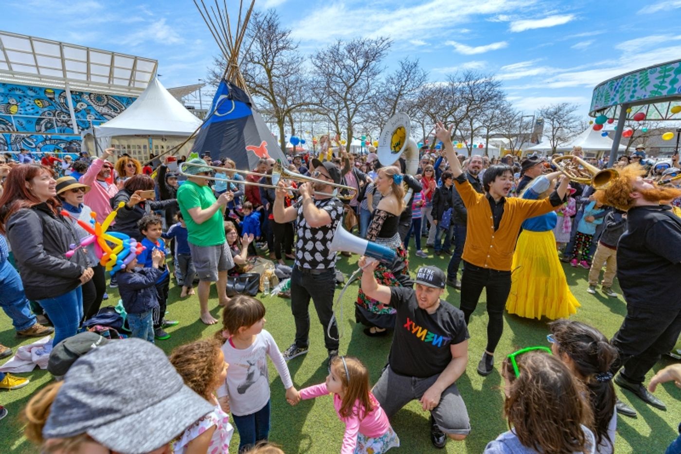 Photo of the Lemon Bucket Orkestra