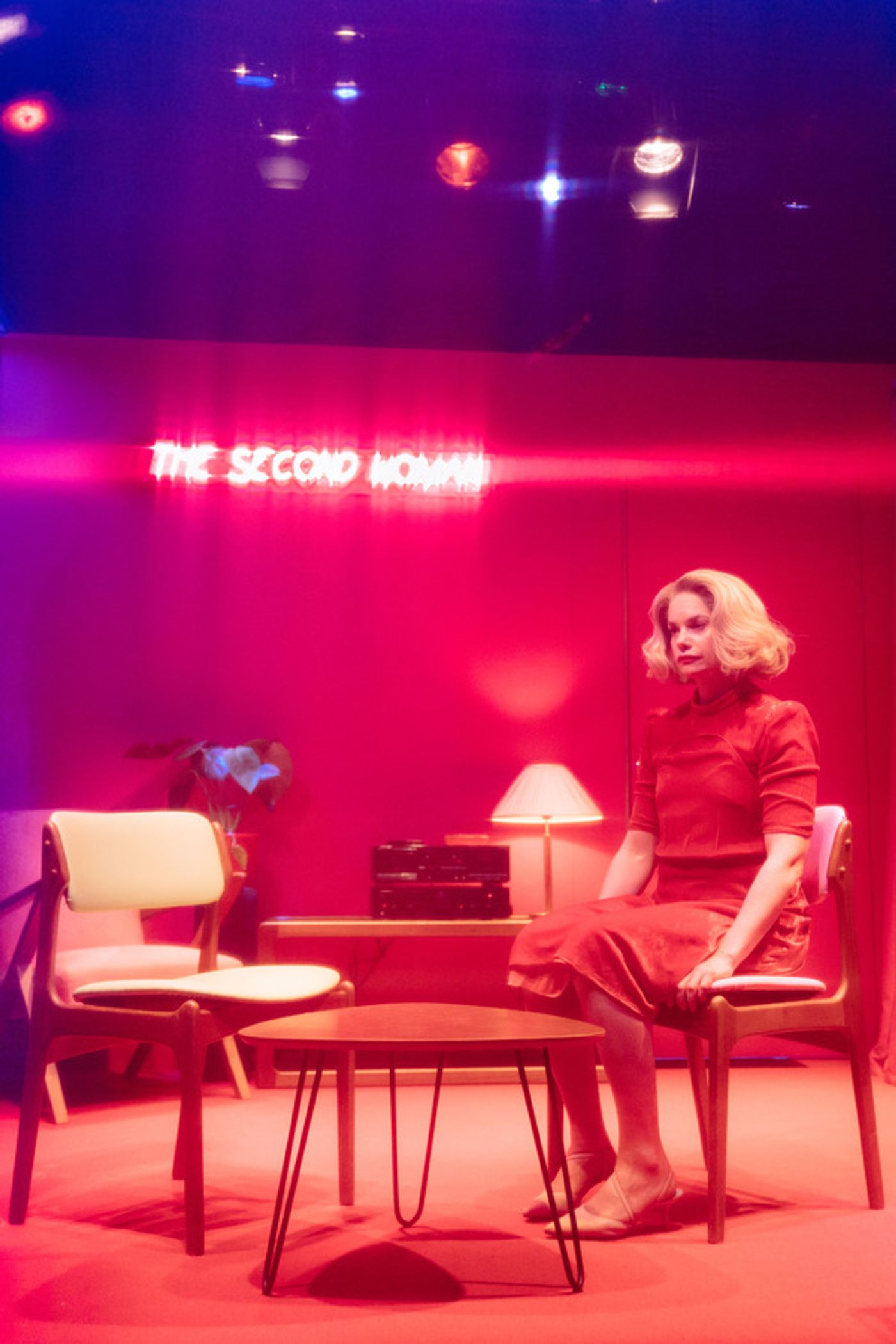 Photos: First Look at Ruth Wilson in THE SECOND WOMAN at the Young Vic Theatre  Image