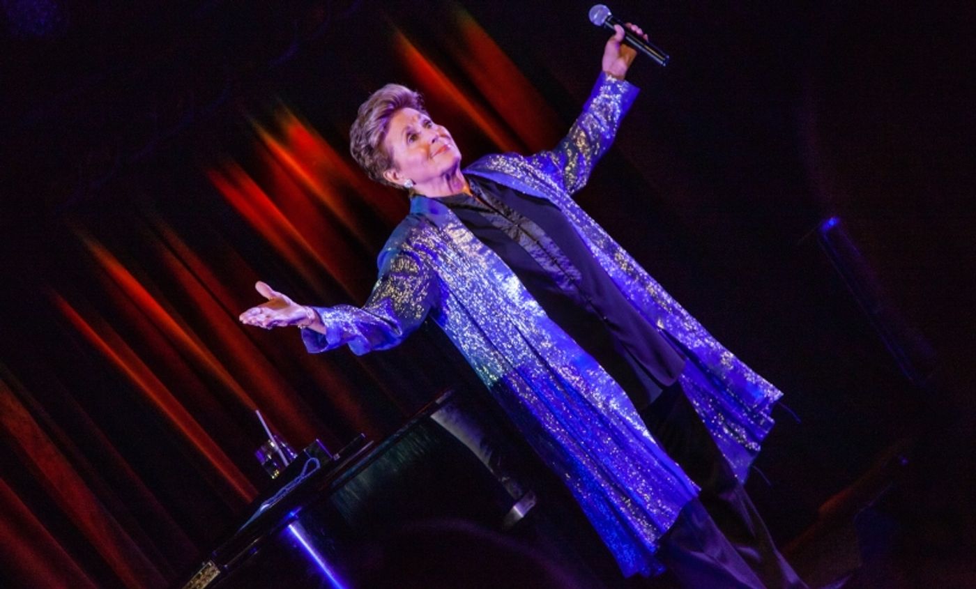 Review: Lorna Dallas Divinely Displays GLAMOROUS NIGHTS AND RAINY DAYS at The Laurie Beechman Theatre  Image