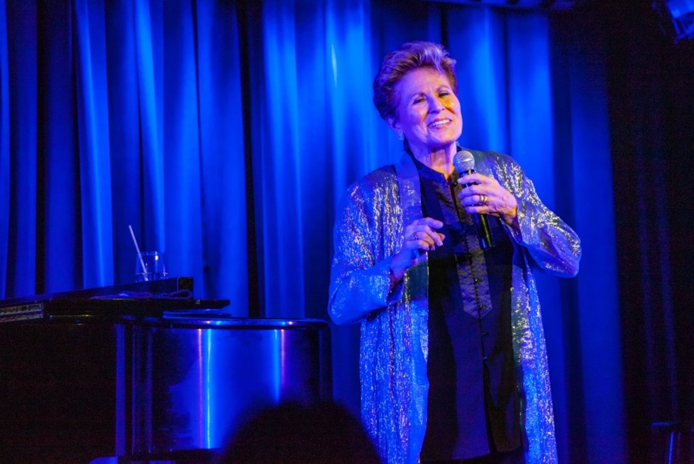 Review: Lorna Dallas Divinely Displays GLAMOROUS NIGHTS AND RAINY DAYS at The Laurie Beechman Theatre  Image