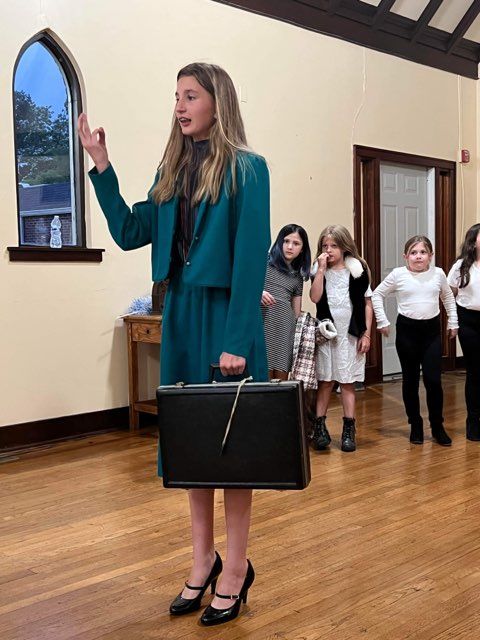 Review: ANNIE KIDS at The Lantern Theatre Review: ANNIE KIDS at The Lantern Theatre Image