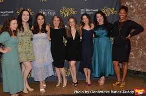 Sarah Milnamow, Nicole Weitzman, Gina Naomi Baez, Lauren Gobes, Tiffany Furicchia, La Photo