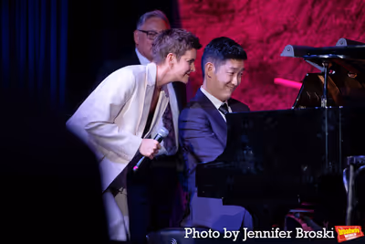 Jenn Colella Photo