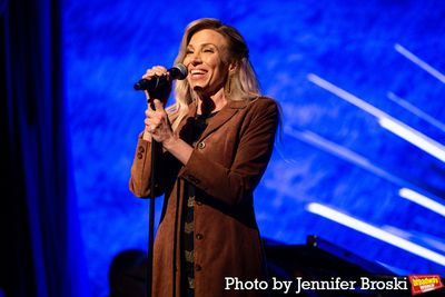 Debbie Gibson Photo