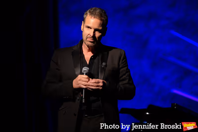 Hugh Panaro Photo