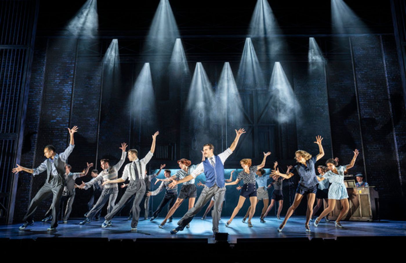 Photos: First Look at 42ND STREET at Curve, Leicester and Sadler's Wells  Image