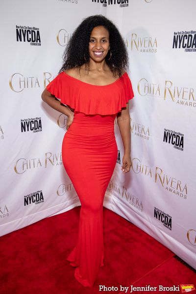 Chloe Arnold Photo