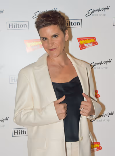 Jenn Colella Photo