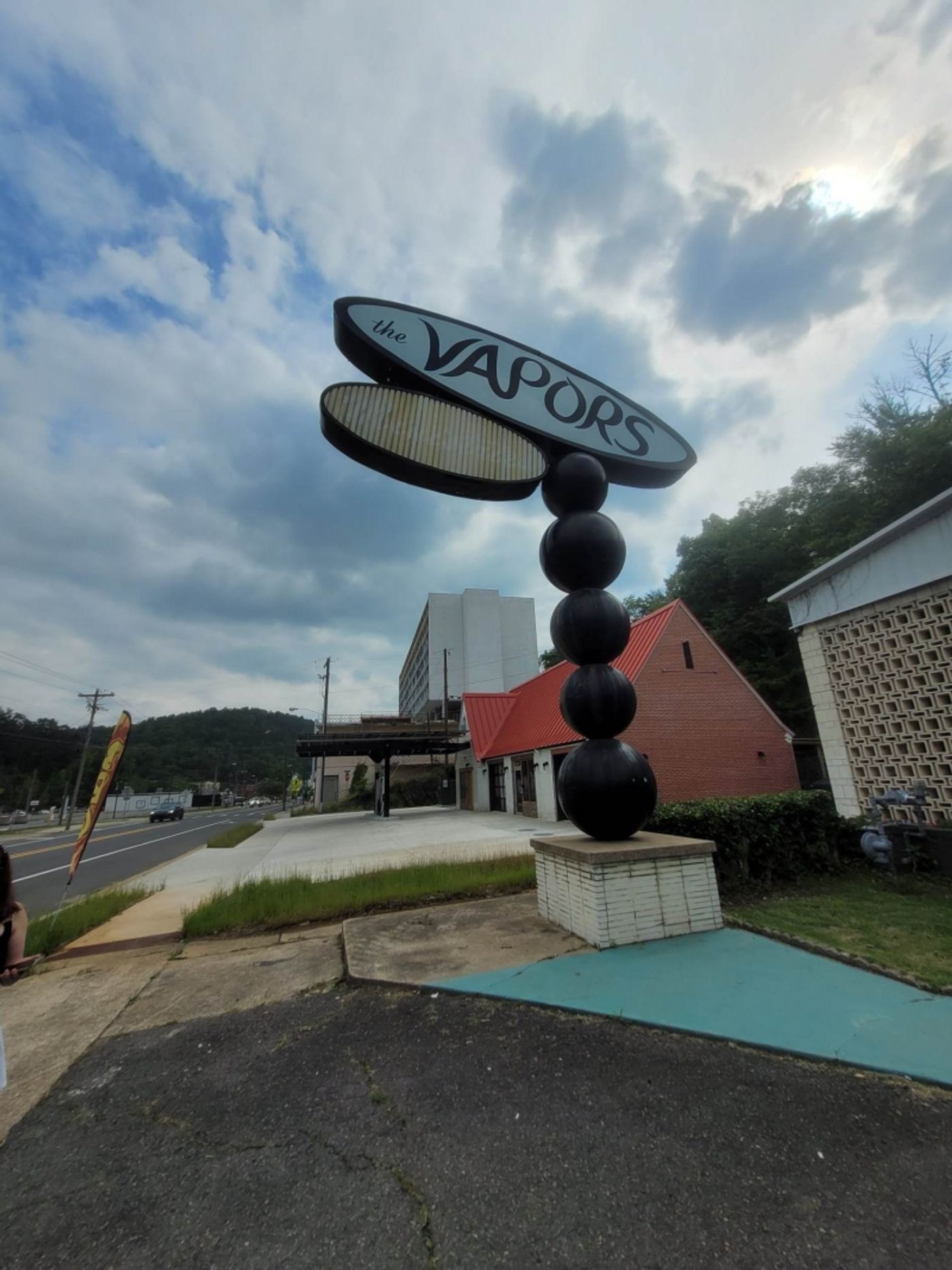 Review: GIN GAME at Vapors Live  Image