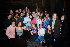 Julie Andrews, Hope Hamilton and the Company of Sweeney Todd  Photo