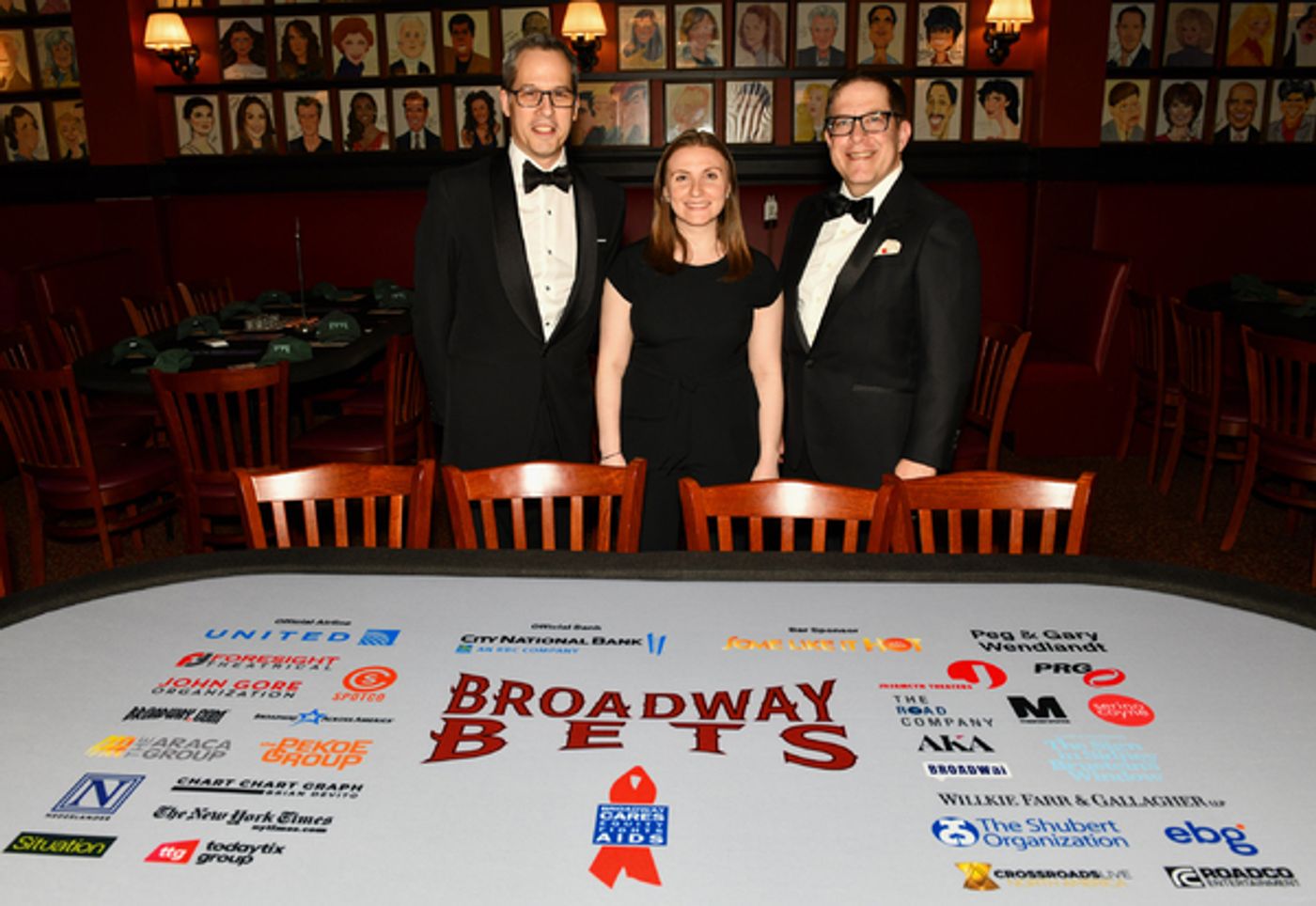 Photos: Mike Myers, Anthony Rapp & More Take Part in Broadway Bets  Image