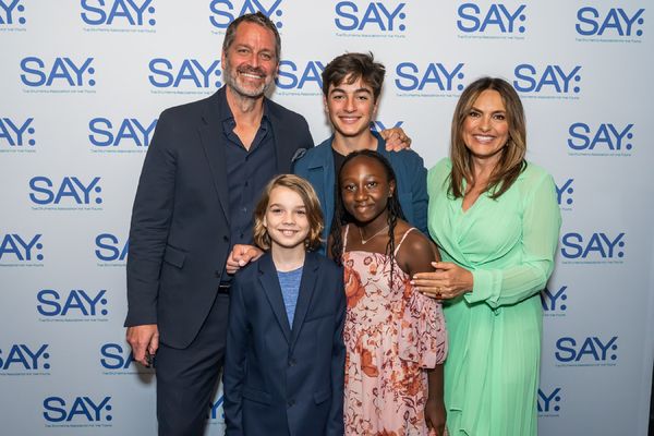 Peter Hermann and Mariska Hargitay pose with their children, August Miklos Friedrich, Photo