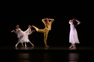 Kira Radosevic, Chloe Bennett, Sterling Baca, Yoko Kanomata @ BroadwayWorld Kira Radosevic, Chloe Bennett, Sterling Baca, Yoko Kanomata Photo