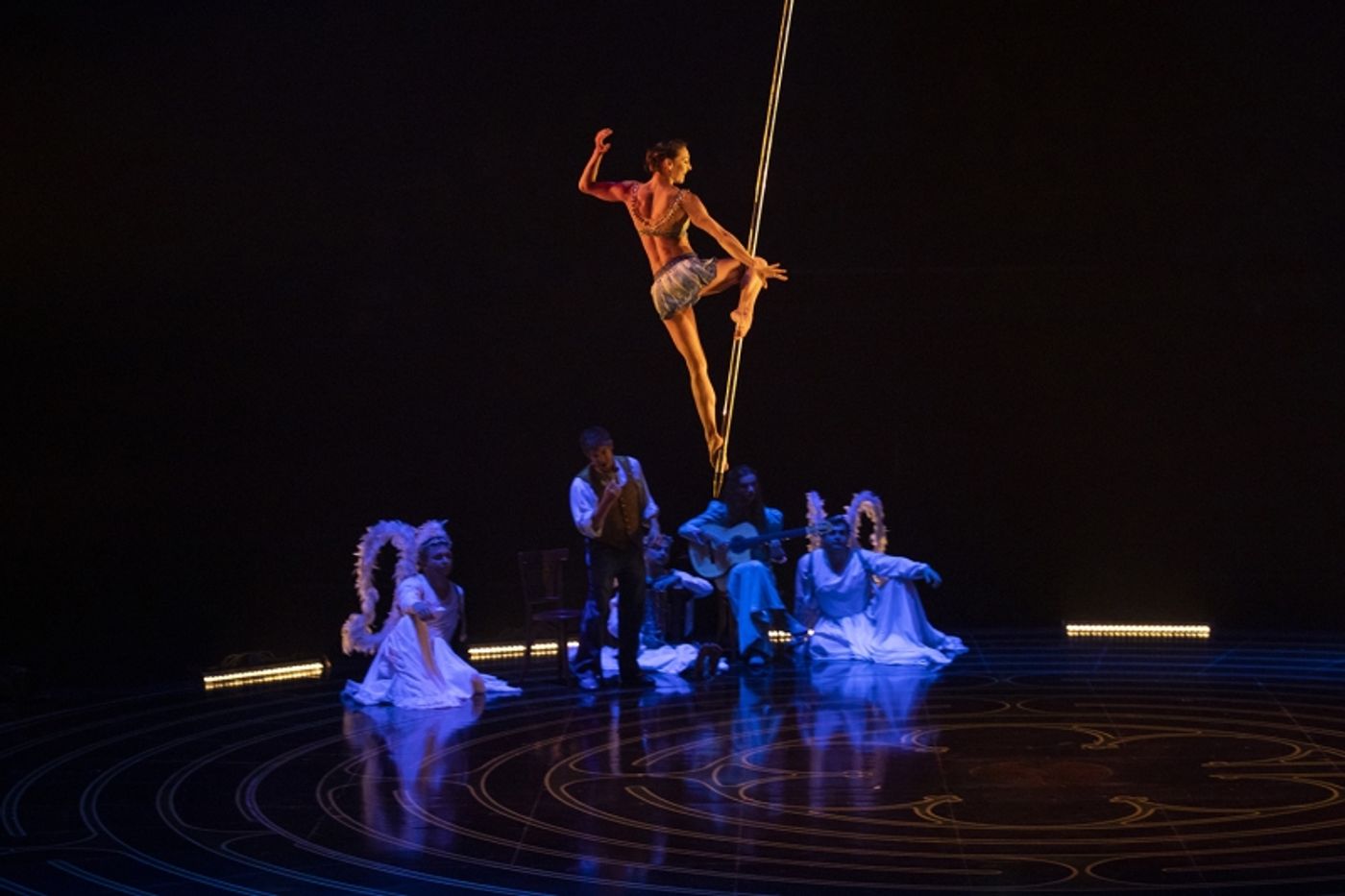 Review: Cirque du Soleil's CORTEO At T-Mobile Center  Image