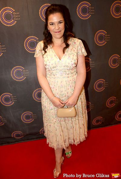 Lindsay Mendez Photo