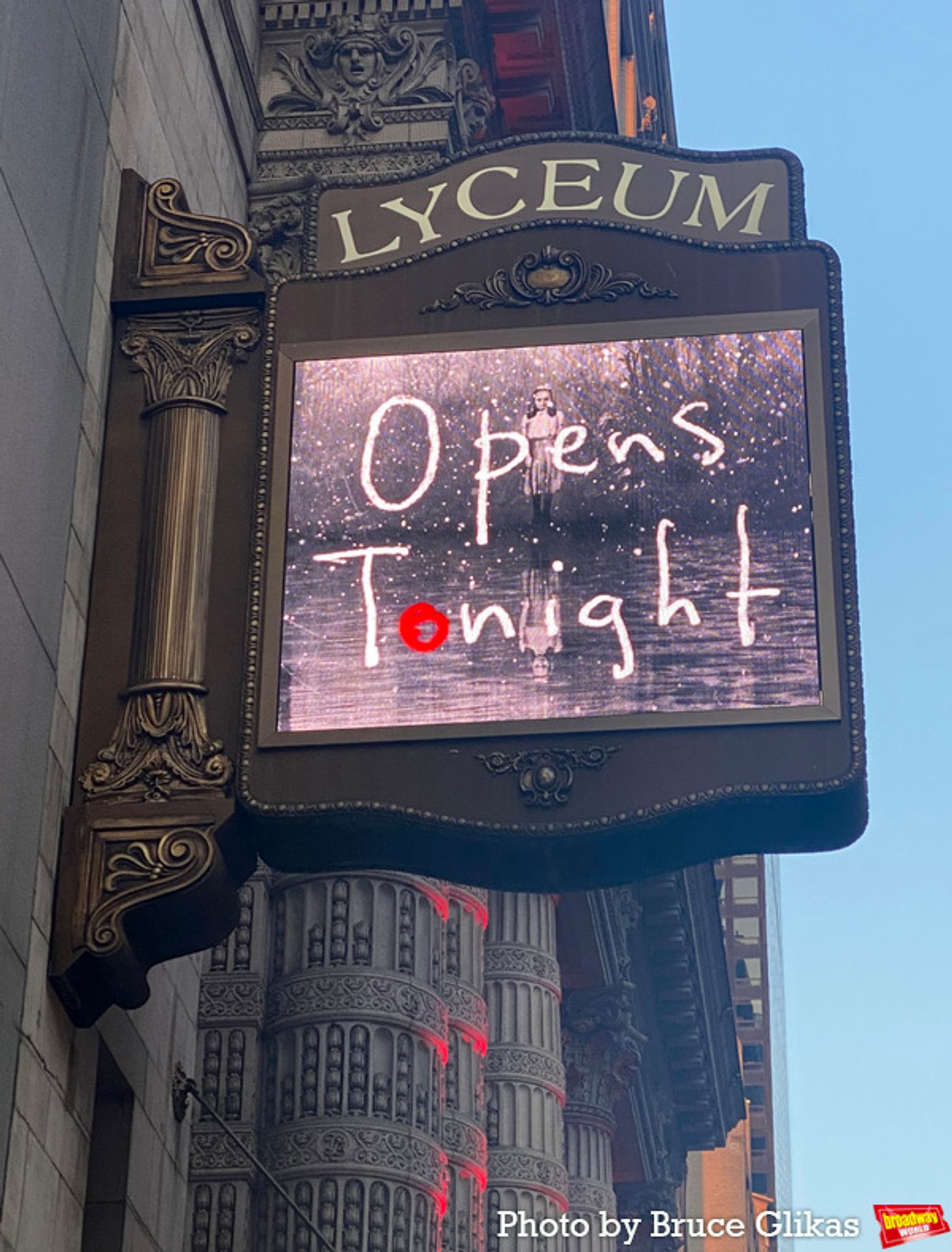 Photos: The Cast of GREY HOUSE  Takes Their Opening Night Bows  Image