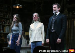 Claire Karpen, Laurie Metcalf and Paul Sparks @ BroadwayWorld Claire Karpen, Laurie Metcalf and Paul Sparks Photo